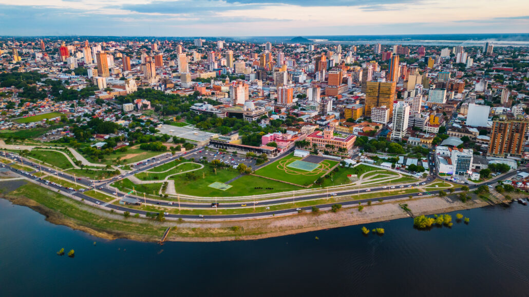 Costa de Asunción, Paraguay